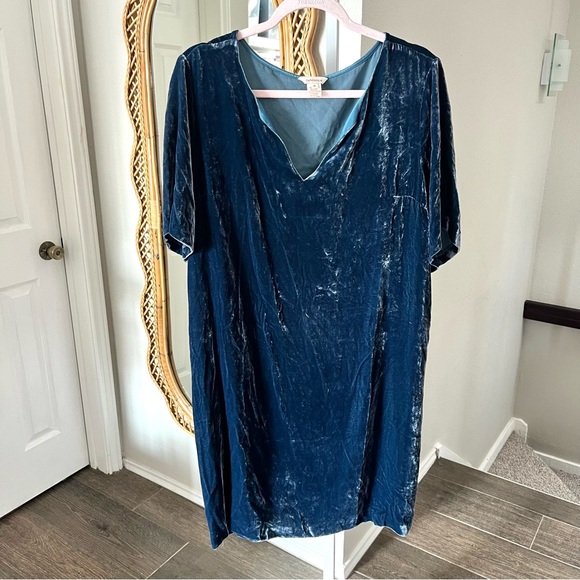 Sundance / Midnight Blue Olivia Velvet Mini Dress - Picture 2 of 4